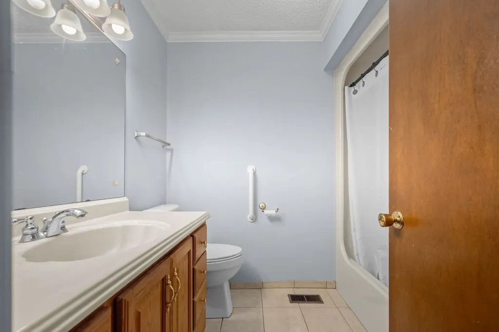 210 Lee Avenue Woodbury TN 37190
