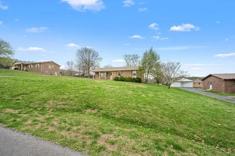 210 Lee Avenue Woodbury TN 37190