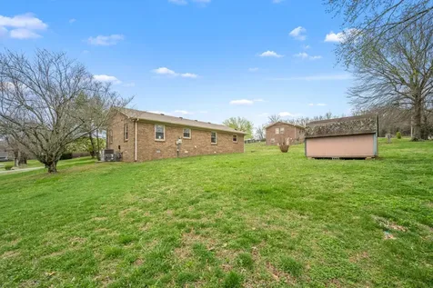 210 Lee Avenue Woodbury TN 37190
