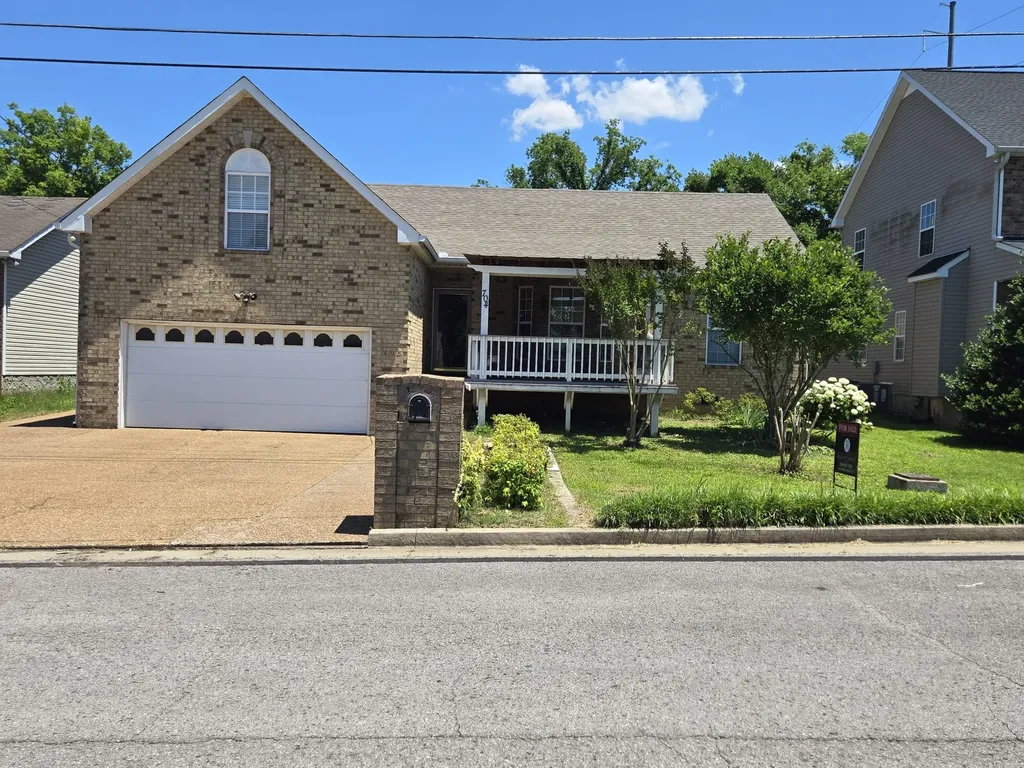 704 Shandale Drive Madison TN 37115