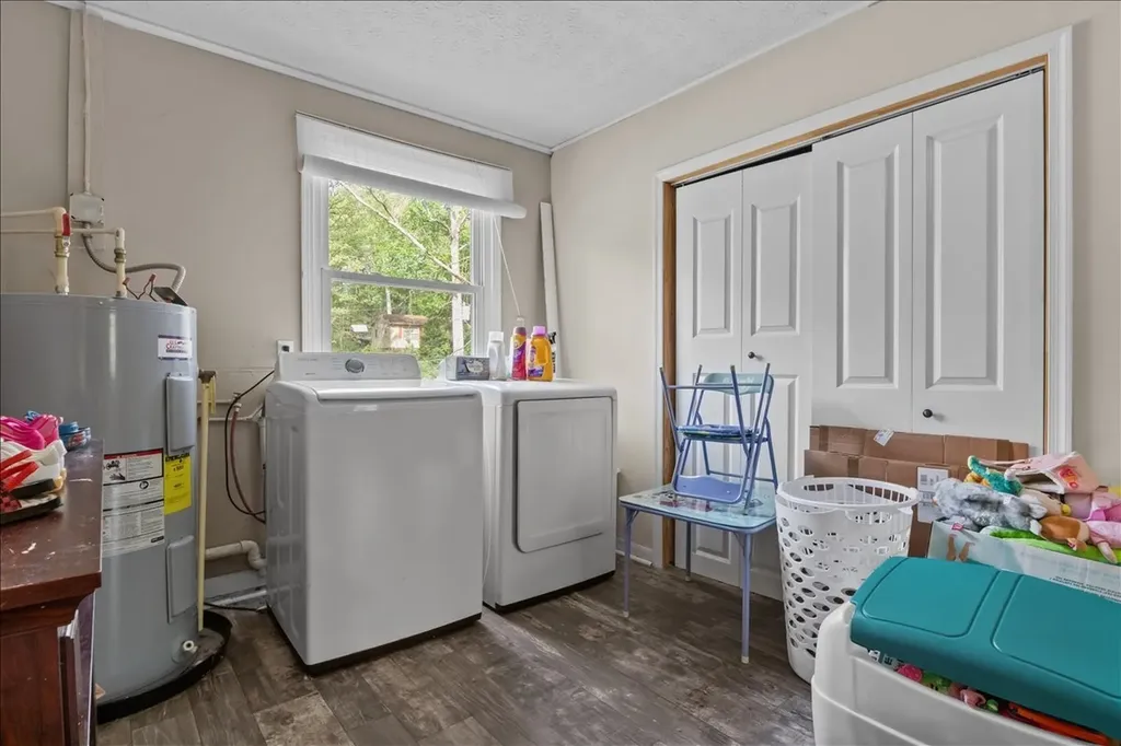 111 Bern Street Waverly TN 37185