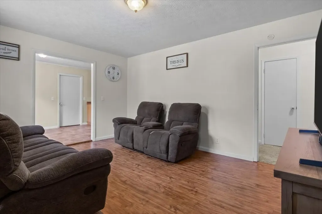 111 Bern Street Waverly TN 37185