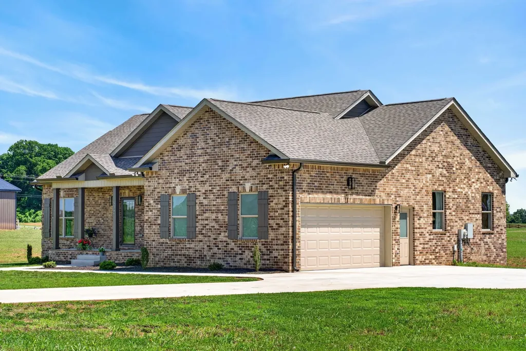 5367 Roy Holman Road Springfield TN 37172