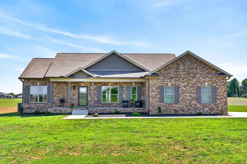 5367 Roy Holman Road Springfield TN 37172