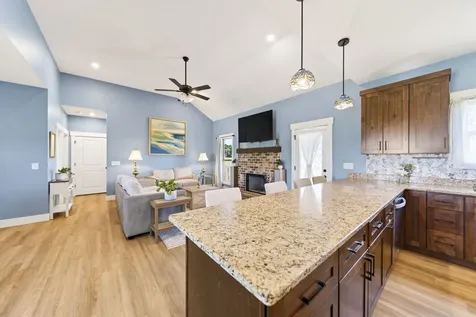 5367 Roy Holman Road Springfield TN 37172