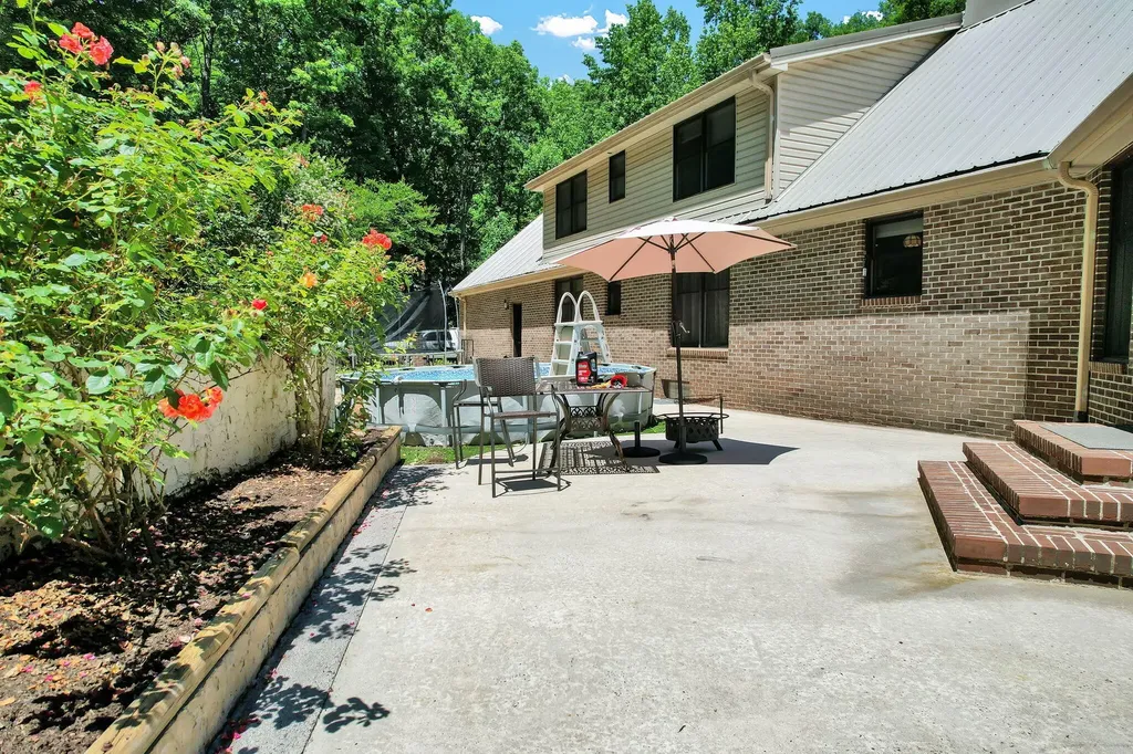 220 Brian Road, NW Cleveland TN 37312