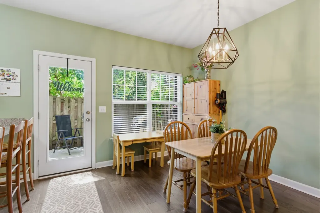 553 Rosedale Avenue Nashville TN 37211