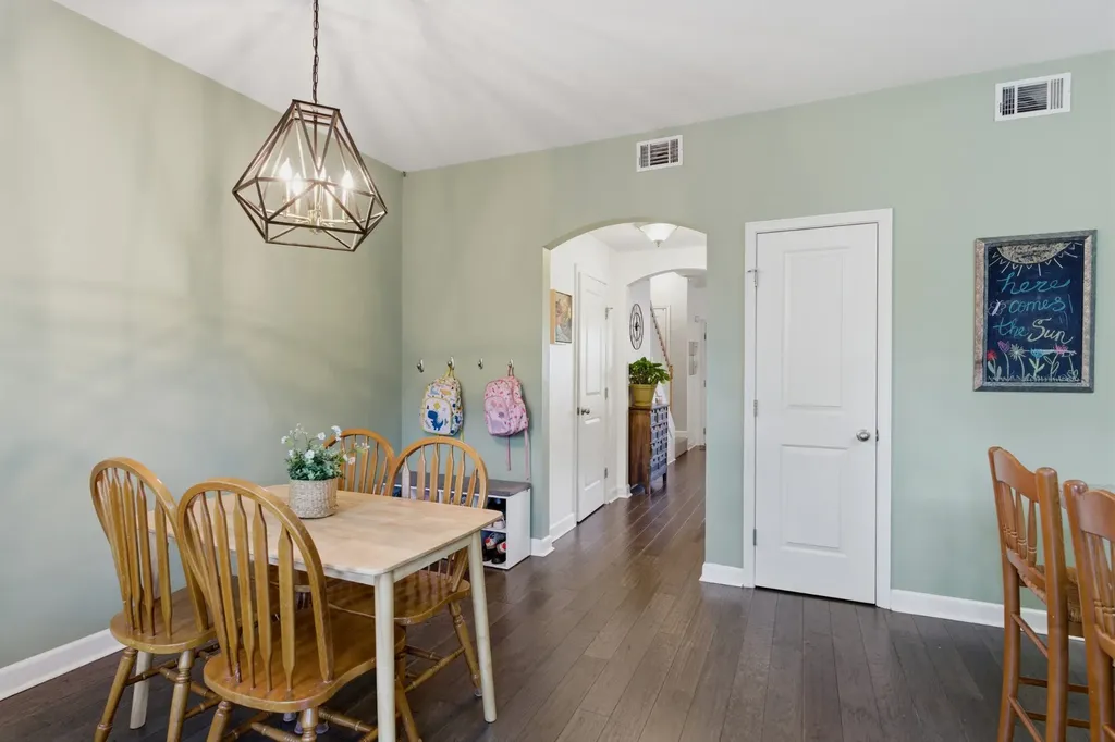 553 Rosedale Avenue Nashville TN 37211