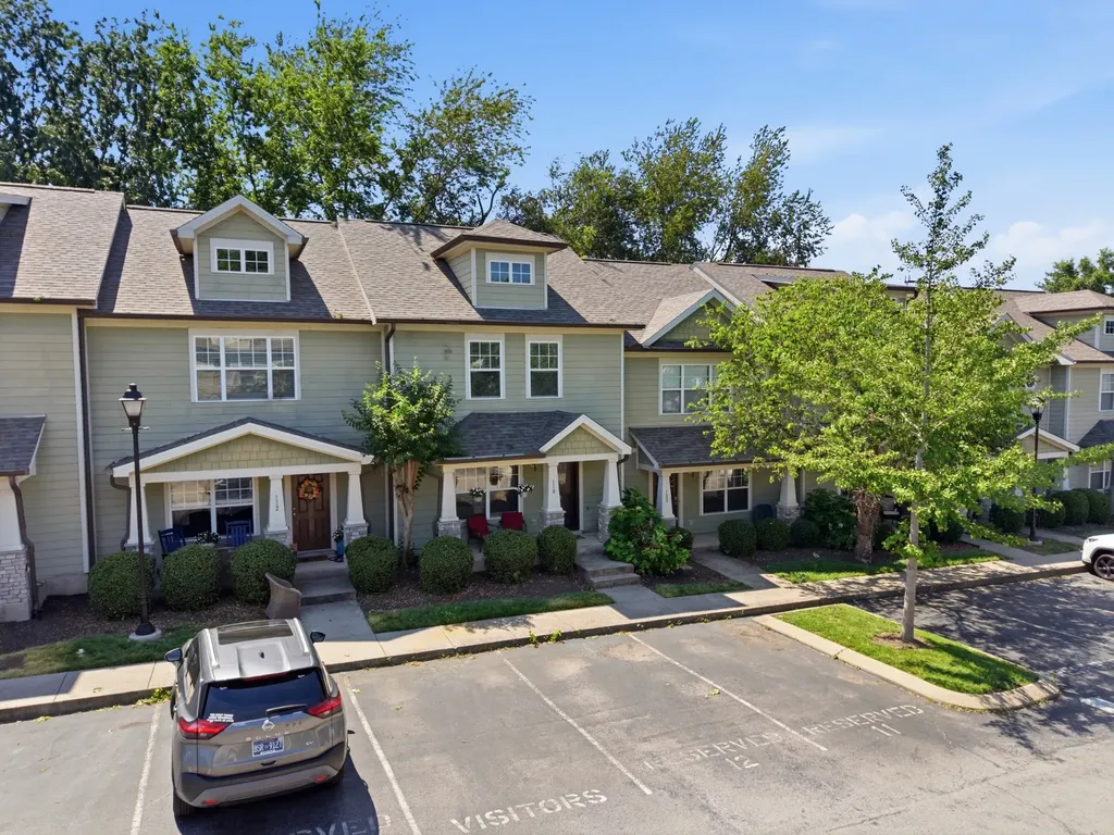 553 Rosedale Avenue Nashville TN 37211