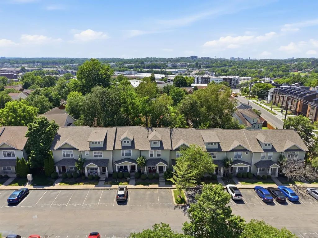 553 Rosedale Avenue Nashville TN 37211