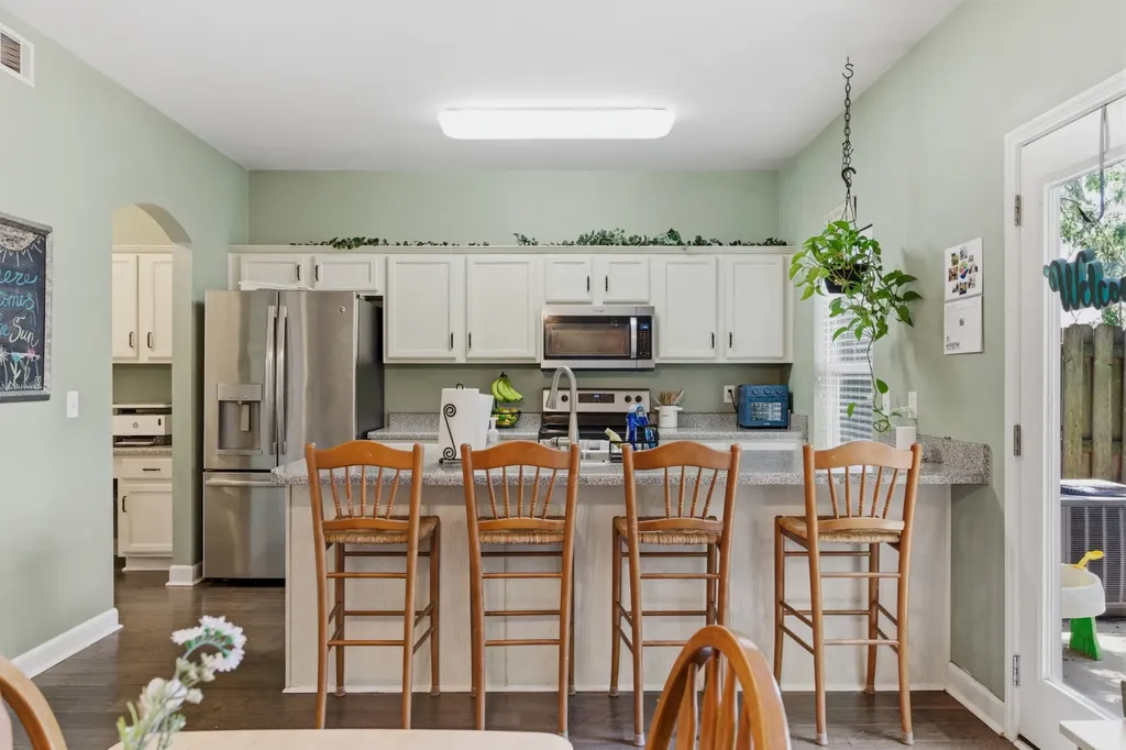 553 Rosedale Avenue Nashville TN 37211
