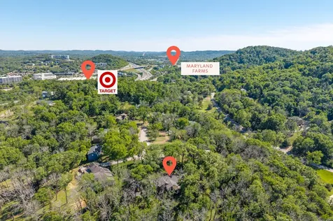 877 Hillhaven Court Nashville TN 37220
