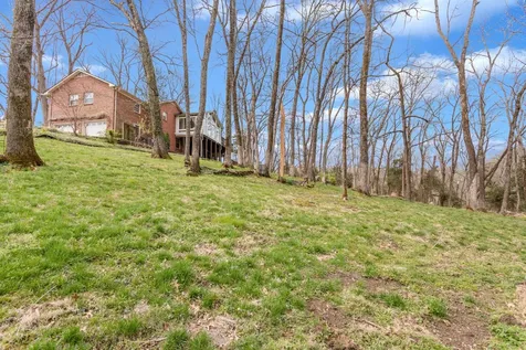 877 Hillhaven Court Nashville TN 37220
