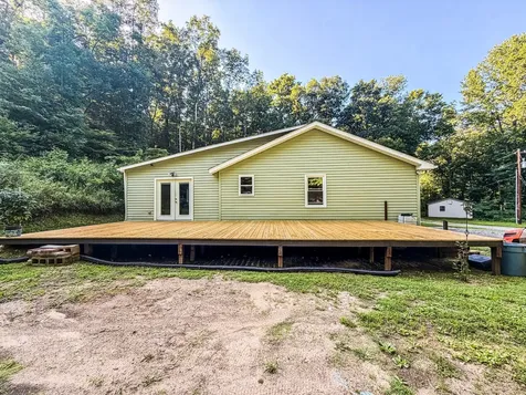 120 Ulcer Hollow Road Waverly TN 37185