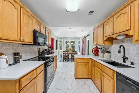1037 Burslem Cove Cordova TN 38018