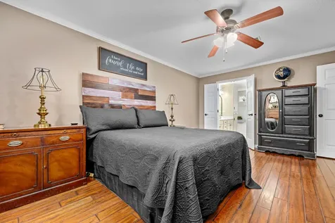 1037 Burslem Cove Cordova TN 38018