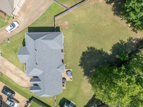 1037 Burslem Cove Cordova TN 38018