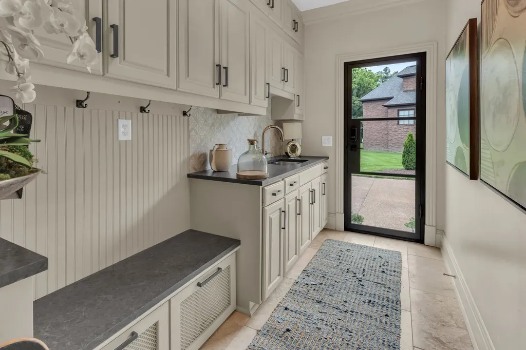 238 Pelham Drive Brentwood TN 37027