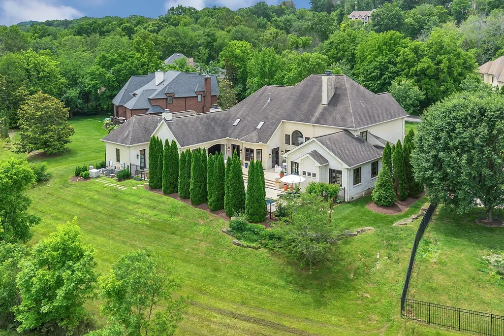 238 Pelham Drive Brentwood TN 37027