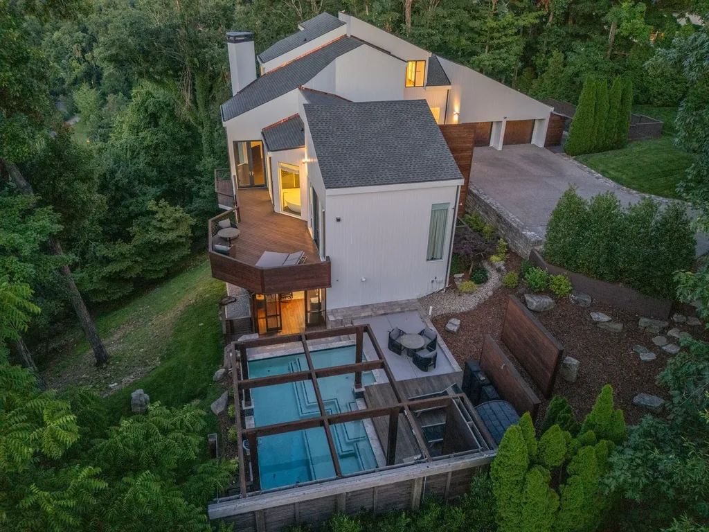 1819 Laurel Ridge Drive Nashville TN 37215