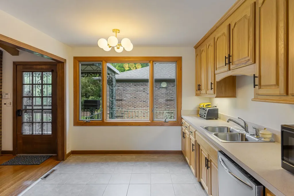 3836 Lake Aire Drive Nashville TN 37217