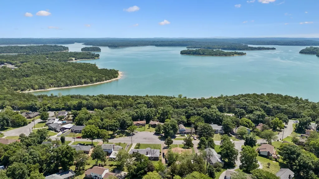 3836 Lake Aire Drive Nashville TN 37217