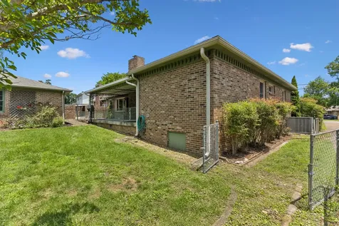 3836 Lake Aire Drive Nashville TN 37217