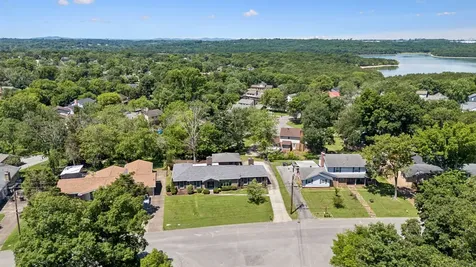 3836 Lake Aire Drive Nashville TN 37217