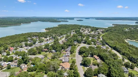3836 Lake Aire Drive Nashville TN 37217