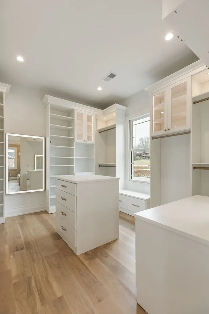 102 Steeplechase Lane Nashville TN 37221