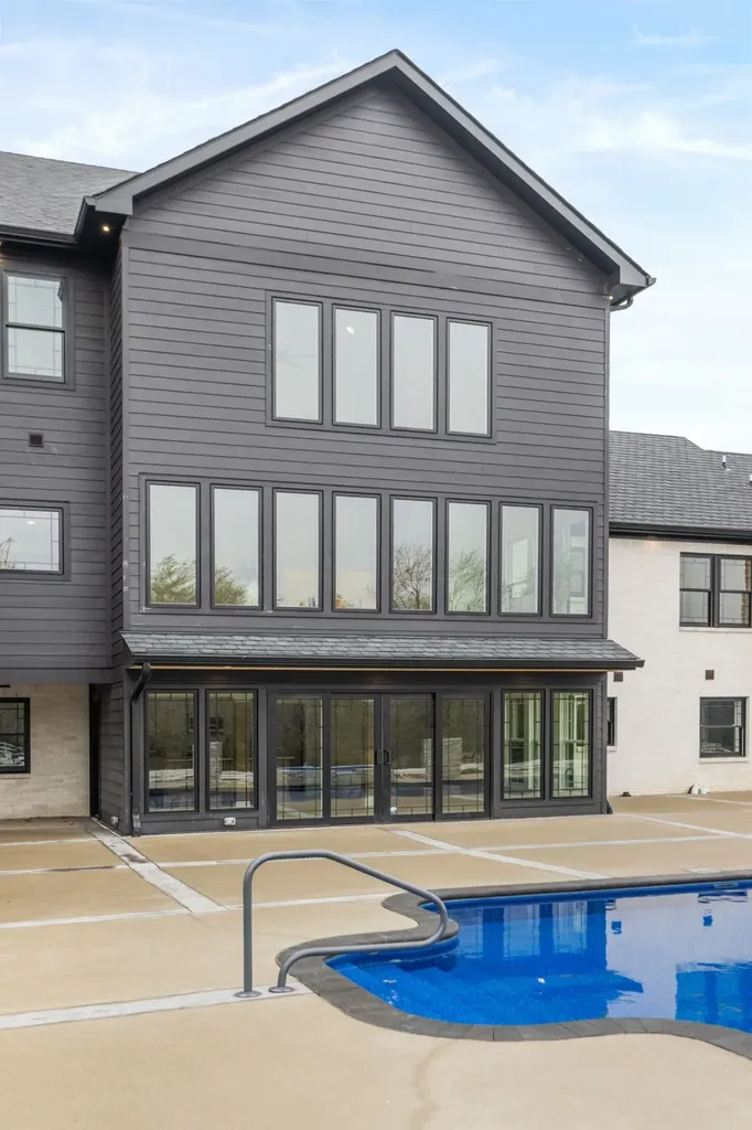 102 Steeplechase Lane Nashville TN 37221