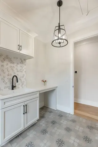 102 Steeplechase Lane Nashville TN 37221