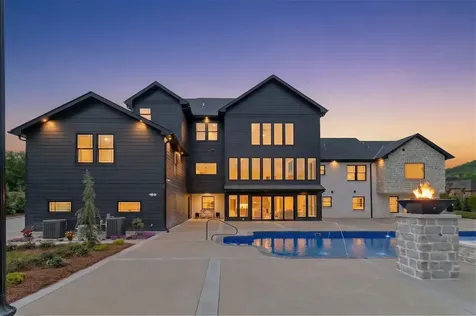 102 Steeplechase Lane Nashville TN 37221
