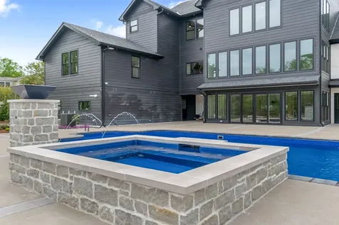 102 Steeplechase Lane Nashville TN 37221