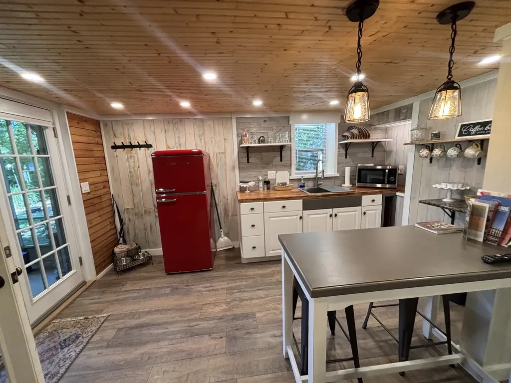 3048 Edgemont Drive Nashville TN 37214