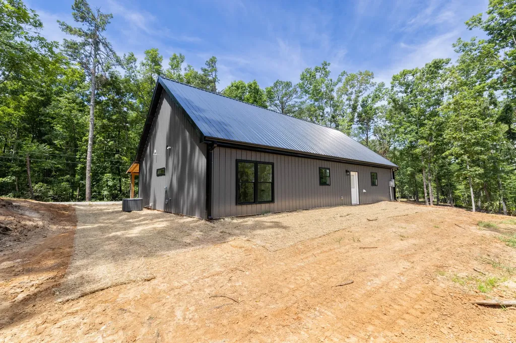 37 William Teague Lane Selmer TN 38375