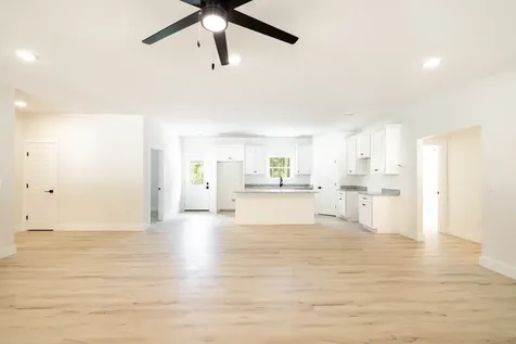 37 William Teague Lane Selmer TN 38375