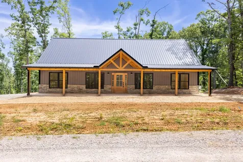 37 William Teague Lane Selmer TN 38375