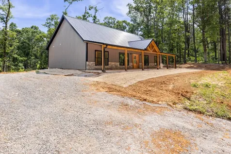 37 William Teague Lane Selmer TN 38375