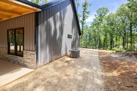 37 William Teague Lane Selmer TN 38375