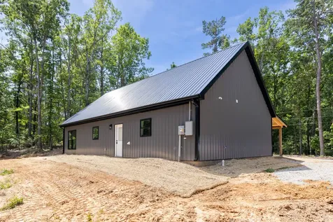 37 William Teague Lane Selmer TN 38375