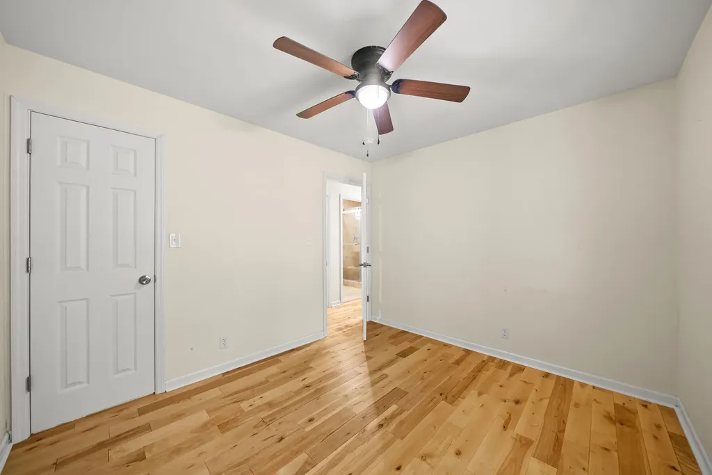 324 Bayview Drive Bumpus Mills TN 37028
