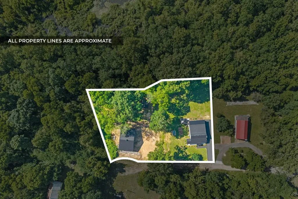 324 Bayview Drive Bumpus Mills TN 37028