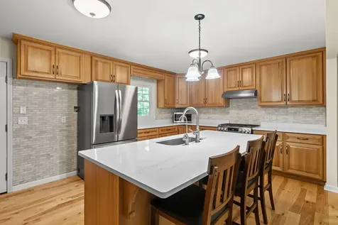 324 Bayview Drive Bumpus Mills TN 37028