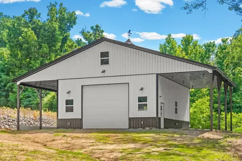 324 Bayview Drive Bumpus Mills TN 37028