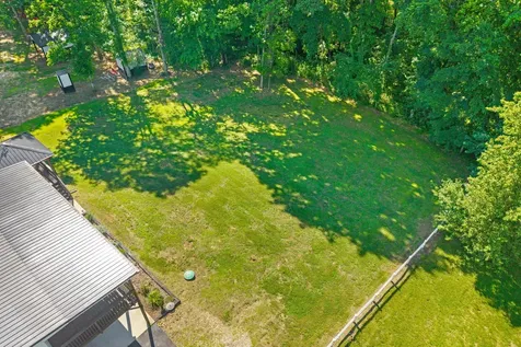324 Bayview Drive Bumpus Mills TN 37028
