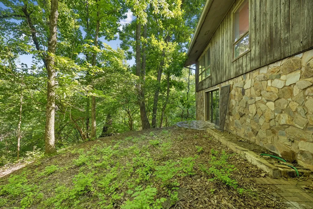 6606 Ormond Drive Nashville TN 37205