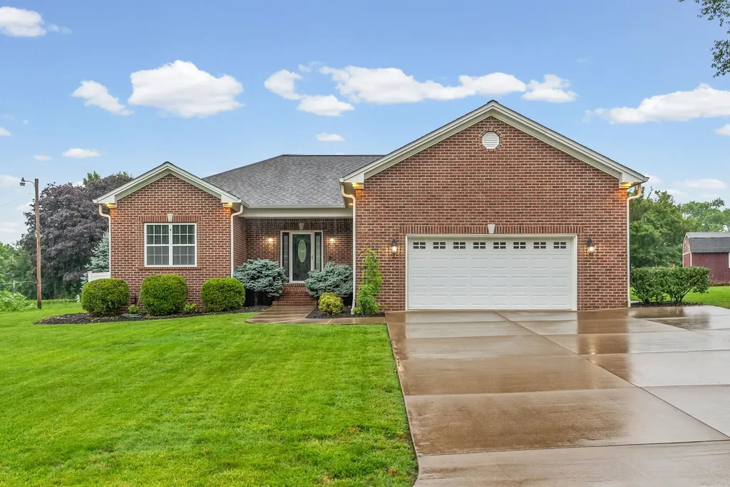 208 Andrew Drive Hopkinsville KY 42240