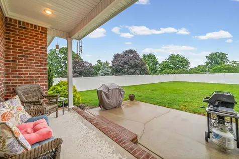 208 Andrew Drive Hopkinsville KY 42240