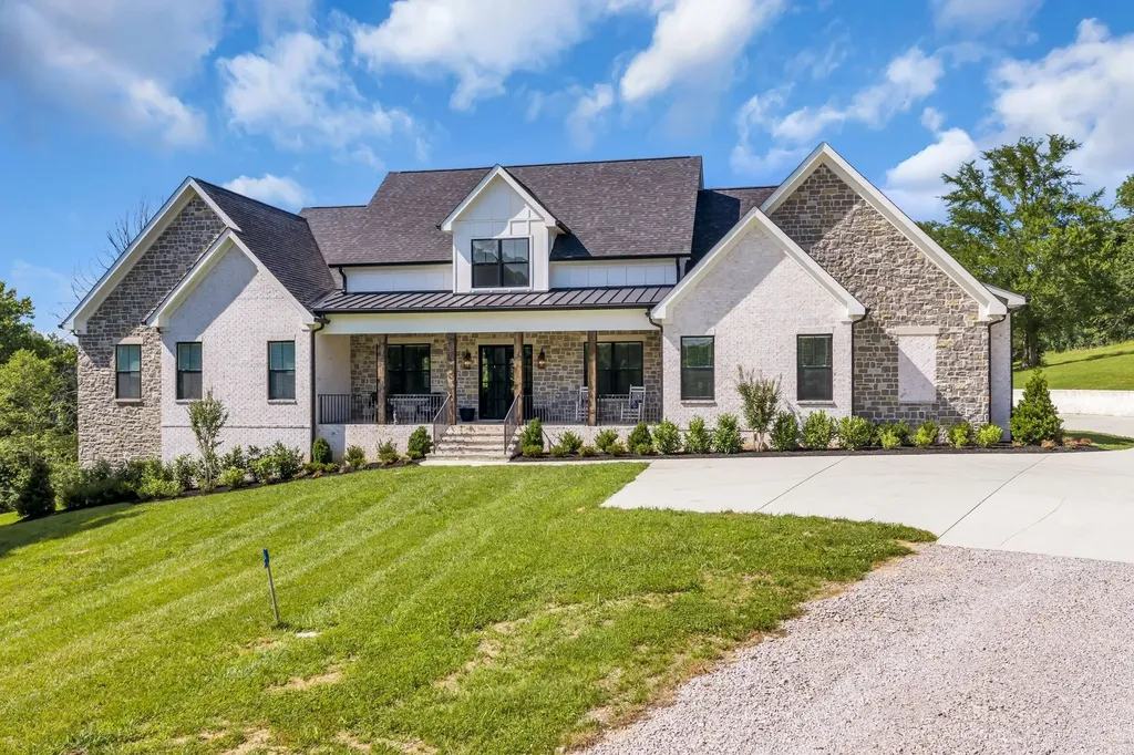 1500 Center Star Road Columbia TN 38401